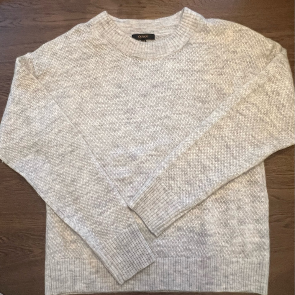 QUINCE super soft merino/ alpaca blend light gray crew neck sweater
